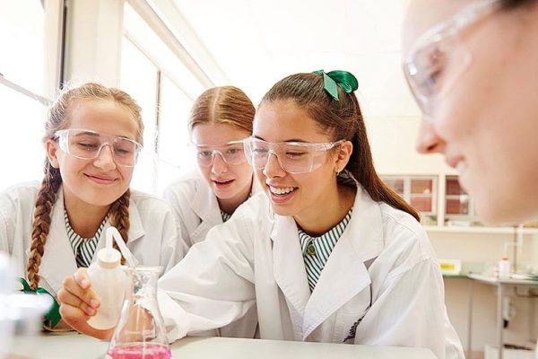 Support Girls to Choose STEM